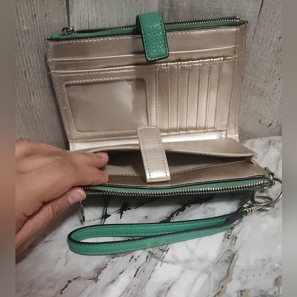 🌷GUESS Double Zip Organizer Wallet/ Wrislet in Mint Green🌷Imperfections - Picture 13 of 16